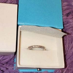 Anniversary/Wedding Band